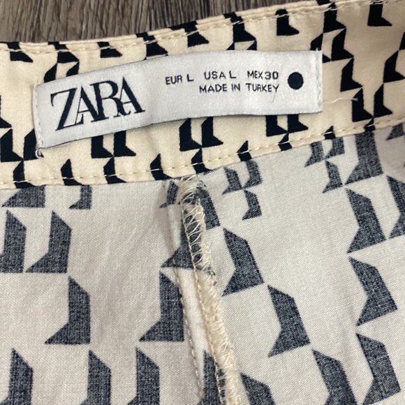 Zara flowy ecru and black pants, sz large - Picture 7 of 12